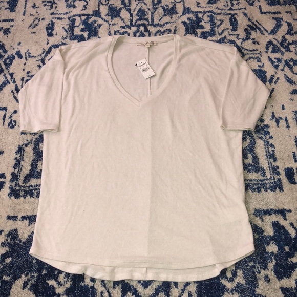 Express Tops - Express One Eleven plush V-neck